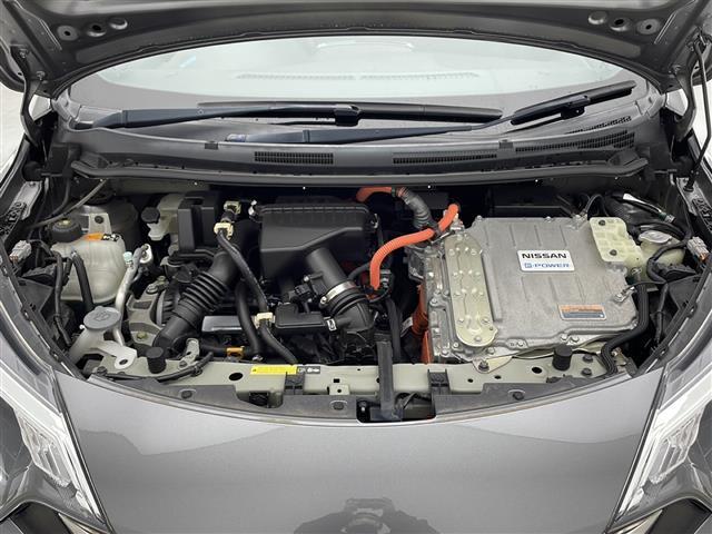 ノート e-パワー ニスモ エンジンスタートボタン 純正エアロ 前後ドライブレコーダー バックカメラ レーンキープアシスト 純正SDナビ 純正アルミホイール フルセグTV 純正フロアマット 衝突軽減システム アイドリングストップ(40枚目)