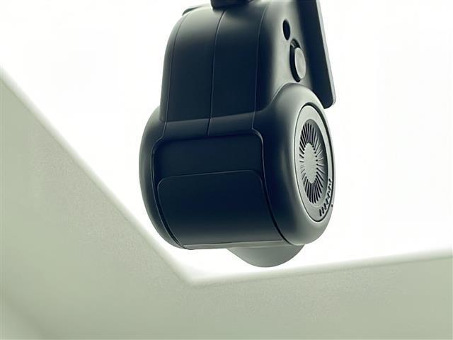 ロッキー プレミアムG HEV 衝突軽減ブレーキ レーンキープアシスト レーダークルーズコントロール オートマチックハイビーム全方位カメラ 純正メモリナビ スマートキー ETC ドラレコ LEDヘッドライト コーナーセンサー(5枚目)