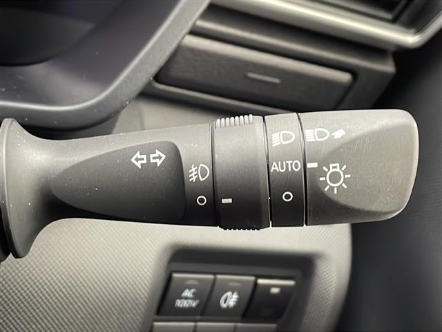 ロッキー プレミアムG HEV 衝突軽減ブレーキ レーンキープアシスト レーダークルーズコントロール オートマチックハイビーム全方位カメラ 純正メモリナビ スマートキー ETC ドラレコ LEDヘッドライト コーナーセンサー(15枚目)