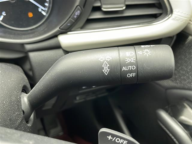 MAZDA3ファストバック 20S 100周年特別記念車 純正メーカーナビ BOSEサウンド 衝突軽減ブレーキ レーダークルーズコントロール レーンキープアシスト クリアランスソナー 全方位カメラ ブラインドスポットモニター ヘッドアップディスプレイ(12枚目)