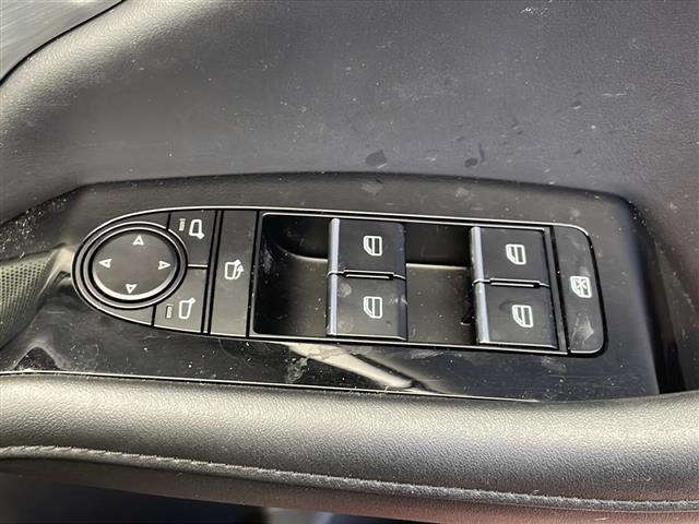 MAZDA3ファストバック 20S 100周年特別記念車 純正メーカーナビ BOSEサウンド 衝突軽減ブレーキ レーダークルーズコントロール レーンキープアシスト クリアランスソナー 全方位カメラ ブラインドスポットモニター ヘッドアップディスプレイ(21枚目)