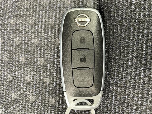 サクラ Ｇ　純正ナビ／レーダークルーズコントロール／衝突軽減ブレーキ／レーンキープ／電動パーキング／ヒートシーター／ステアリングヒーター／前方ドラレコ／アラウンドビュー／プロパイロット／室内カメラ／標識認識（14枚目）