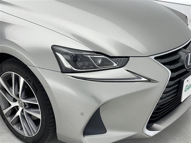 IS IS300h バージョンL 衝突軽減ブレーキ レーンキープアシスト レーダークルーズコントロール オートマチックハイビーム バックカメラ 純正メモリナビ ETC ドライブレコーダー パドルシフト シートヒーター シートメモリー(38枚目)