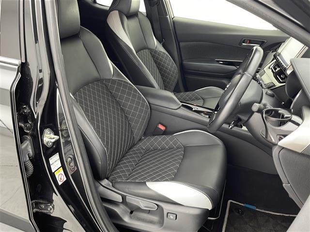 Ｃ－ＨＲ Ｇ　モード　ネロ　ＴＳＳ　純正９インチナビ（ＢＴ／ＴＶ／ＤＶＤ／ＣＤ）　ＥＴＣ　シートヒーター　革巻ハンドル　ステアリングスイッチ　オートライト　フォグ　電子パーキング　ブレーキホールド　ＴＲＤエアロ　バックカメラ（24枚目）