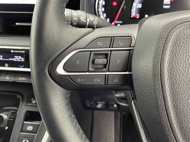 ヴォクシー Ｓ－Ｚ　快適利便パッケージｈｉｇｈ　電動リアゲート　２列目オットマン　１，２列目シートヒーター　純正１０．５インチディスプレイオーディオ　ＤＶＤ　ＣＤ　ＢＴ　フルセグＴＶ　ステアリングスイッチ　ＥＴＣ２．０（10枚目）