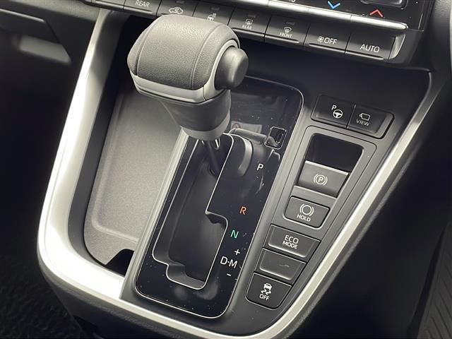 ヴォクシー Ｓ－Ｚ　快適利便パッケージｈｉｇｈ　電動リアゲート　２列目オットマン　１，２列目シートヒーター　純正１０．５インチディスプレイオーディオ　ＤＶＤ　ＣＤ　ＢＴ　フルセグＴＶ　ステアリングスイッチ　ＥＴＣ２．０（16枚目）