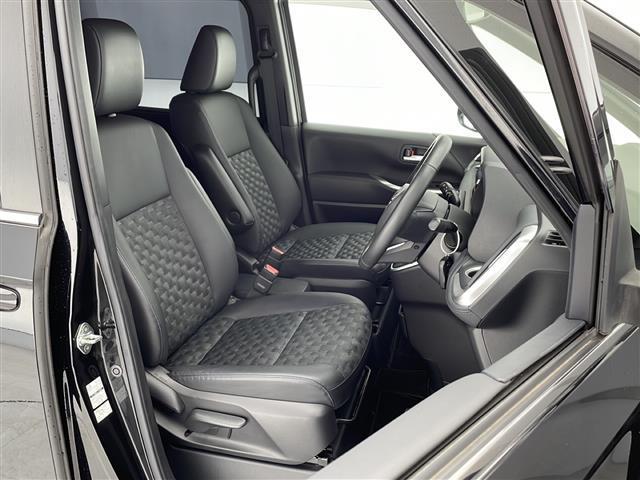 ヴォクシー Ｓ－Ｚ　快適利便パッケージｈｉｇｈ　電動リアゲート　２列目オットマン　１，２列目シートヒーター　純正１０．５インチディスプレイオーディオ　ＤＶＤ　ＣＤ　ＢＴ　フルセグＴＶ　ステアリングスイッチ　ＥＴＣ２．０（23枚目）