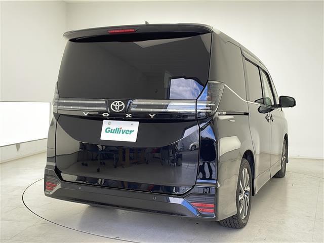 ヴォクシー Ｓ－Ｚ　快適利便パッケージｈｉｇｈ　電動リアゲート　２列目オットマン　１，２列目シートヒーター　純正１０．５インチディスプレイオーディオ　ＤＶＤ　ＣＤ　ＢＴ　フルセグＴＶ　ステアリングスイッチ　ＥＴＣ２．０（34枚目）