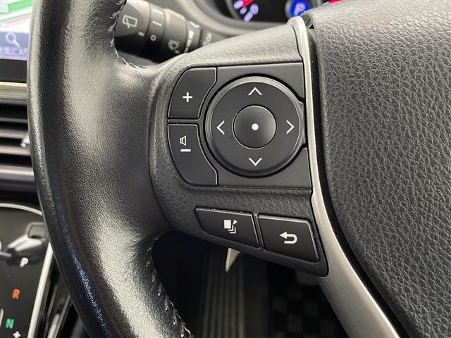 ヴォクシー ZS 煌II アルパインナビ BT TV アルパインフリップダウンモニター 衝突軽減ブレーキ 車線逸脱警報 オートハイビーム 両側パワスラ ビルトインETC LEDライト フォグランプ ロールサンシェード(10枚目)