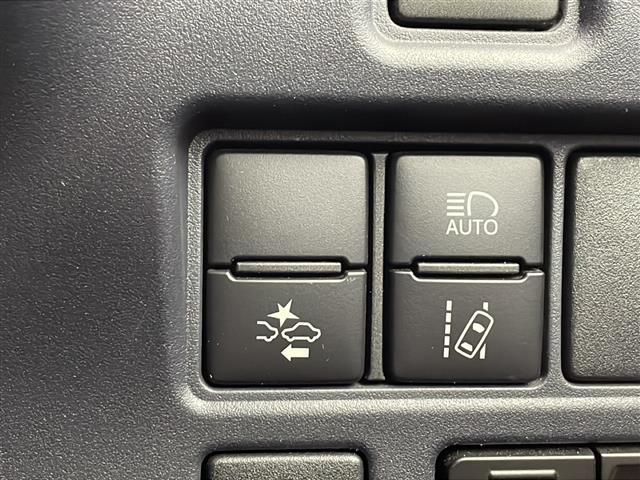 ヴォクシー ZS 煌II アルパインナビ BT TV アルパインフリップダウンモニター 衝突軽減ブレーキ 車線逸脱警報 オートハイビーム 両側パワスラ ビルトインETC LEDライト フォグランプ ロールサンシェード(17枚目)