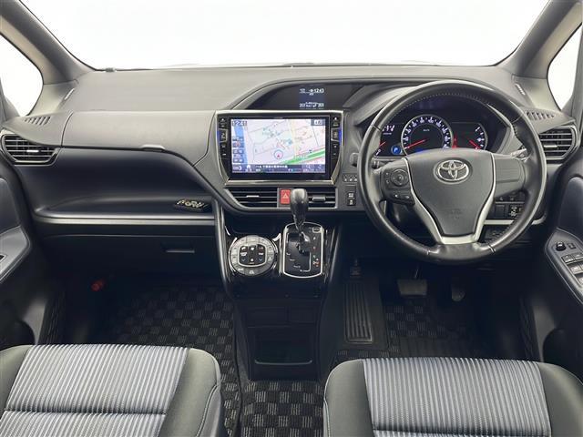 ヴォクシー ZS 煌II アルパインナビ BT TV アルパインフリップダウンモニター 衝突軽減ブレーキ 車線逸脱警報 オートハイビーム 両側パワスラ ビルトインETC LEDライト フォグランプ ロールサンシェード(42枚目)