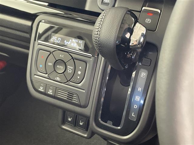 スペーシアカスタム ハイブリッドＸＳ　スズキセーフティーサポート　純正ナビ　フルセグＴＶ　全周囲カメラ　両側パワースライド　純正１５インチＡＷ　ハーフレザー　前席シートヒーター　ステアリングヒーター　オートＬＥＤヘッドライト　フォグ（14枚目）