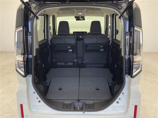 スペーシアカスタム ハイブリッドＸＳ　スズキセーフティーサポート　純正ナビ　フルセグＴＶ　全周囲カメラ　両側パワースライド　純正１５インチＡＷ　ハーフレザー　前席シートヒーター　ステアリングヒーター　オートＬＥＤヘッドライト　フォグ（28枚目）