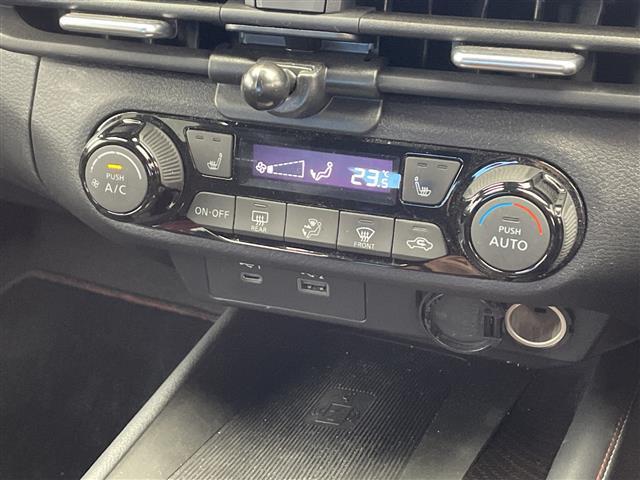 オーラ ニスモ　純正ナビ・ＢＴ／Ａｐｐｌｅｃａｒｐｌａｙ／ＡｎｄｏｒｏｉｄＡｕｔｏ　レーダークルコン　レーンキープアシスト　衝突被害軽減ブレーキ　クリアランスソナー　ブラインドスポットモニタリング（18枚目）