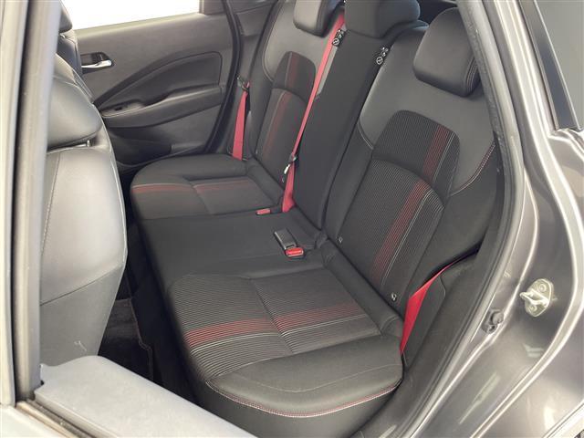 オーラ ニスモ　純正ナビ・ＢＴ／Ａｐｐｌｅｃａｒｐｌａｙ／ＡｎｄｏｒｏｉｄＡｕｔｏ　レーダークルコン　レーンキープアシスト　衝突被害軽減ブレーキ　クリアランスソナー　ブラインドスポットモニタリング（29枚目）