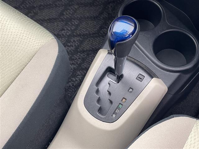 アクア S 純正ナビCD/BT ETC 電動格納ミラー LEDヘッドライト フォグランプ フロアマット バックカメラ ドアバイザー(15枚目)