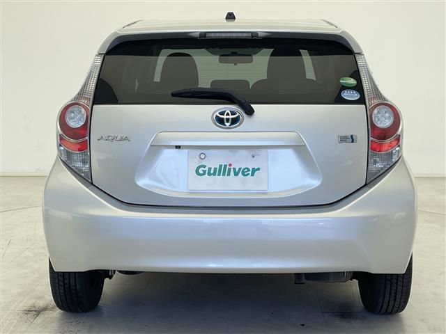 アクア S 純正ナビCD/BT ETC 電動格納ミラー LEDヘッドライト フォグランプ フロアマット バックカメラ ドアバイザー(32枚目)