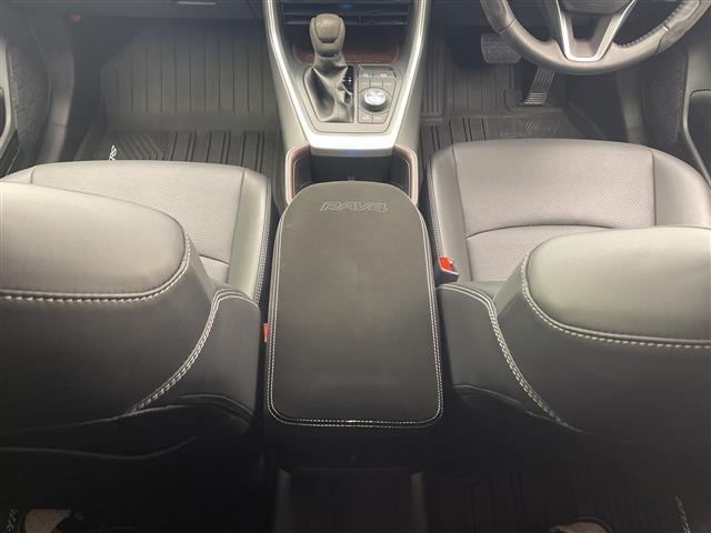 RAV4 G Zパッケージ モデリスタ トヨタセーフティセンス BSM 10.5型ディスプレイ フルセグTV サンルーフ 全周囲カメラ デジタルインナ- パワーバックドア 合皮シート シートヒーター エアーシート(25枚目)