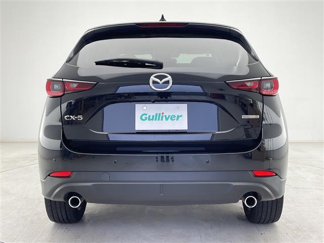 CX-5 XD エクスクルーシブモード 電子ブレーキ ブレーキホールド 革ステアリング ステアリングリモコン ステアリングヒーター 電格ウィンカーミラー パドルシフト 革ハーフシート シートヒーター オートワイパー パワーテールゲート(33枚目)