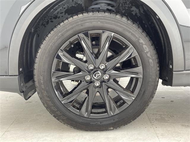 CX-5 XD エクスクルーシブモード 電子ブレーキ ブレーキホールド 革ステアリング ステアリングリモコン ステアリングヒーター 電格ウィンカーミラー パドルシフト 革ハーフシート シートヒーター オートワイパー パワーテールゲート(39枚目)