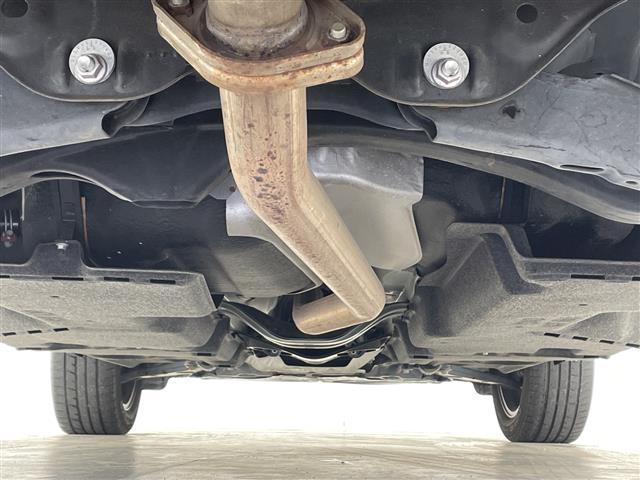 CX-5 XD エクスクルーシブモード 電子ブレーキ ブレーキホールド 革ステアリング ステアリングリモコン ステアリングヒーター 電格ウィンカーミラー パドルシフト 革ハーフシート シートヒーター オートワイパー パワーテールゲート(42枚目)