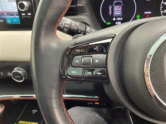 ヴェゼル e:HEV PLaY ホンダセンシング BSM ホンダコネクトナビ フルセグTV マルチビューカメラ ビルトインETC パノラマルーフ パワーバックドア 純正18インチAW ハーフレザー シートヒーター オートLED(13枚目)