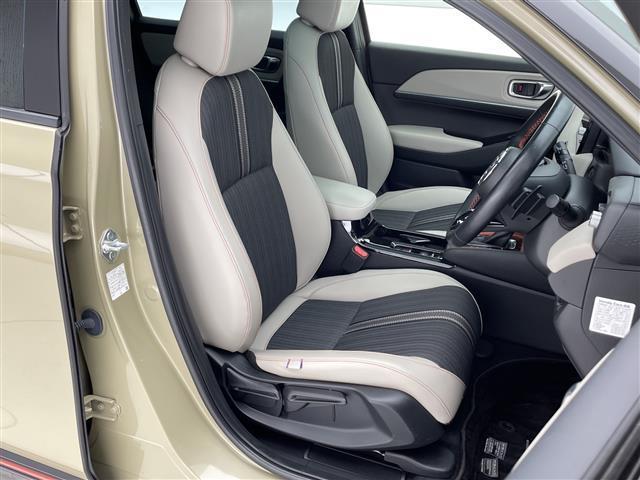 ヴェゼル e:HEV PLaY ホンダセンシング BSM ホンダコネクトナビ フルセグTV マルチビューカメラ ビルトインETC パノラマルーフ パワーバックドア 純正18インチAW ハーフレザー シートヒーター オートLED(24枚目)