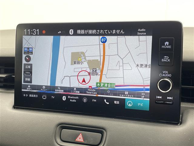 ヴェゼル ｅ：ＨＥＶ　Ｚ　ホンダコネクトナビ　ＢＴ　ＴＶ　カープレイ　ホンダセンシング　レーダークルーズコントロール　衝突軽減ブレーキ　ＢＳＭ　シートヒーター　ハンドルヒーター　ワイヤレス充電　ＥＴＣ２．０　前後ドラレコ（7枚目）