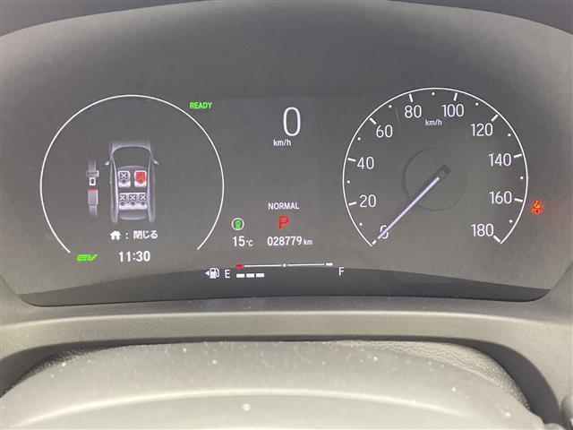 ヴェゼル ｅ：ＨＥＶ　Ｚ　ホンダコネクトナビ　ＢＴ　ＴＶ　カープレイ　ホンダセンシング　レーダークルーズコントロール　衝突軽減ブレーキ　ＢＳＭ　シートヒーター　ハンドルヒーター　ワイヤレス充電　ＥＴＣ２．０　前後ドラレコ（11枚目）