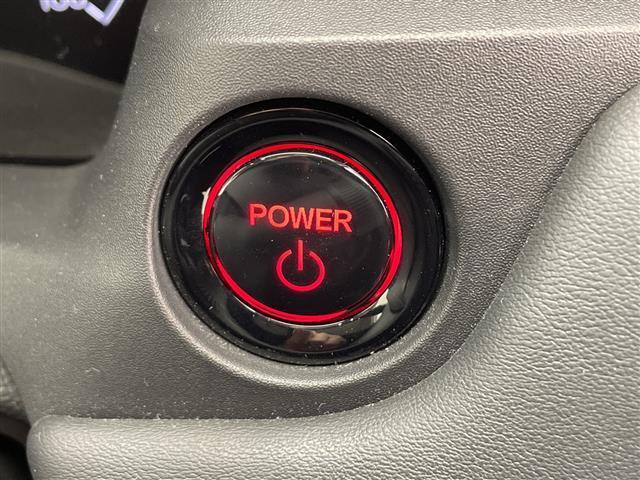 ヴェゼル ｅ：ＨＥＶ　Ｚ　ホンダコネクトナビ　ＢＴ　ＴＶ　カープレイ　ホンダセンシング　レーダークルーズコントロール　衝突軽減ブレーキ　ＢＳＭ　シートヒーター　ハンドルヒーター　ワイヤレス充電　ＥＴＣ２．０　前後ドラレコ（16枚目）