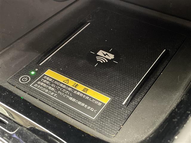 ヴェゼル ｅ：ＨＥＶ　Ｚ　ホンダコネクトナビ　ＢＴ　ＴＶ　カープレイ　ホンダセンシング　レーダークルーズコントロール　衝突軽減ブレーキ　ＢＳＭ　シートヒーター　ハンドルヒーター　ワイヤレス充電　ＥＴＣ２．０　前後ドラレコ（21枚目）