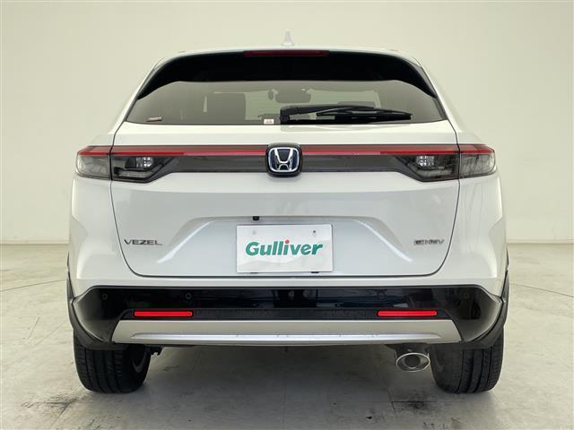 ヴェゼル ｅ：ＨＥＶ　Ｚ　ホンダコネクトナビ　ＢＴ　ＴＶ　カープレイ　ホンダセンシング　レーダークルーズコントロール　衝突軽減ブレーキ　ＢＳＭ　シートヒーター　ハンドルヒーター　ワイヤレス充電　ＥＴＣ２．０　前後ドラレコ（32枚目）