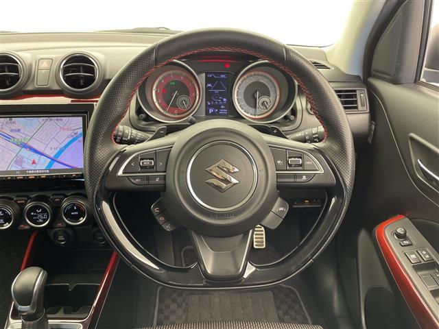 スイフトスポーツ ベースグレード 衝突軽減 ダブルサイドエアバック カーテンエアバック 横滑り防止 レーンキープアシスト コーナーセンサー 直噴ターボ ディラーTVナビ BT/CD/DVD/USB/SD 純正フロアマット オートライト(7枚目)