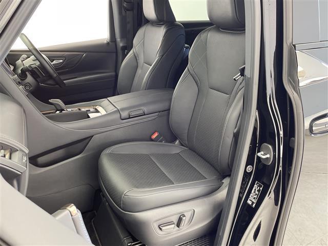 ヴェルファイアハイブリッド Ｚ　プレミア　デジタルインナーミラー／全方位カメラ／純正ディスプレイオーディオ／ワイヤレス充電／レザーシート／後席モニター／全席シートヒーター／前後コーナーセンサー／ガラスルーフ／ステアリングヒーター／パドルシフト（26枚目）