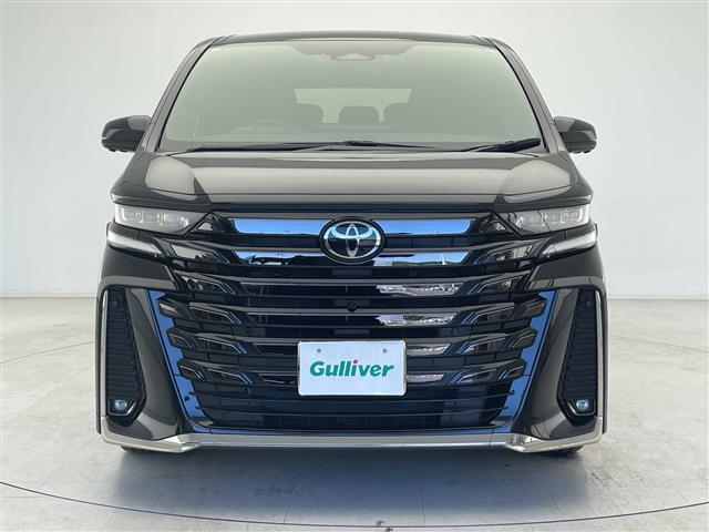 ヴェルファイアハイブリッド Ｚ　プレミア　デジタルインナーミラー／全方位カメラ／純正ディスプレイオーディオ／ワイヤレス充電／レザーシート／後席モニター／全席シートヒーター／前後コーナーセンサー／ガラスルーフ／ステアリングヒーター／パドルシフト（31枚目）