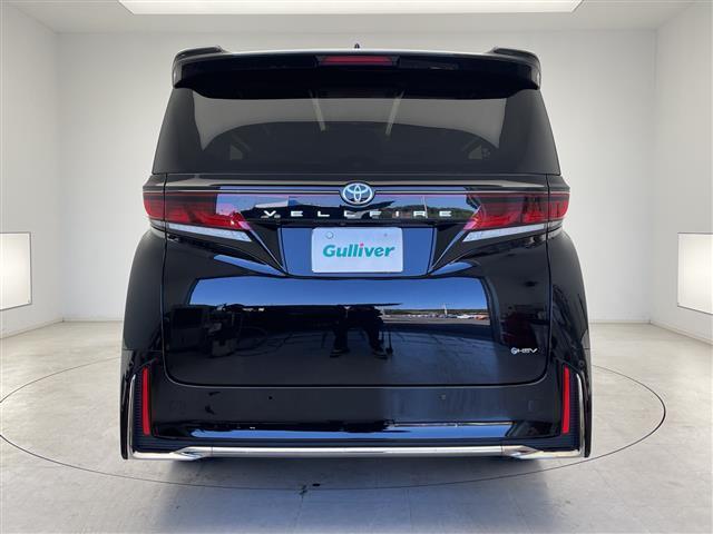 ヴェルファイアハイブリッド Ｚ　プレミア　デジタルインナーミラー／全方位カメラ／純正ディスプレイオーディオ／ワイヤレス充電／レザーシート／後席モニター／全席シートヒーター／前後コーナーセンサー／ガラスルーフ／ステアリングヒーター／パドルシフト（32枚目）