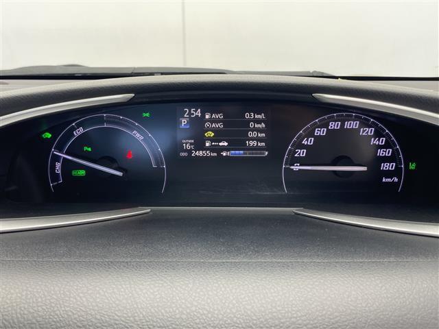 シエンタ ファンベースＧ　グランパー　純正ナビ（ＢＴ／ＣＤ／ＤＶＤ／ＴＶ））　衝突軽減　ｉｎｎｏカーゴキャリア　社外ホイール　レーンキープ　ビルトインＥＴＣ　ＡＣ１００Ｖ　電格ミラー　ＵＳＢ給電　革ステアリング　ステアリングリモコン　クル（9枚目）