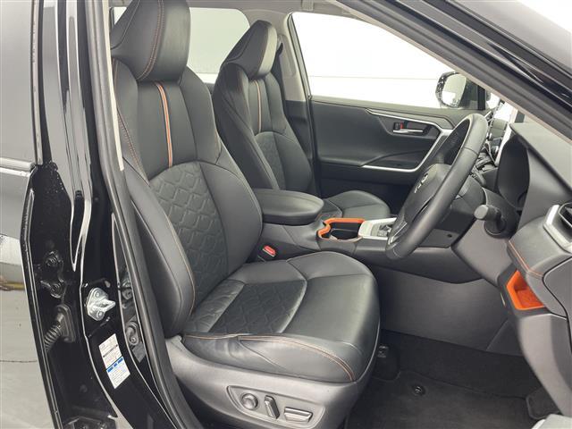 ＲＡＶ４ アドベンチャー　ＴＲＤフロントロアガーニッシュ　純正ディスプレイオーディオ　バックカメラ　レーダー探知機　ステアリングリモコン　純正ビルトインＥＴＣ　トヨタセーフティセンス　ＩＳＯＦＩＸ　レザーシート　パワーシート（23枚目）