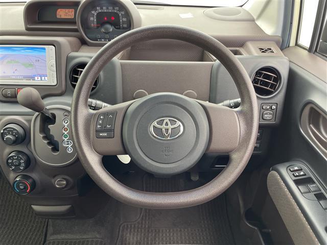 ポルテ Ｘ　純正７インチナビ　Ｂｌｕｅｔｏｏｔｈ　ＣＤ　ＴＶ　片側パワースライドドア　アイドリングストップ　ステアリングスイッチ　純正フロアマット　フォグランプ　電格ミラー　ドアバイザー　スタートボタン（6枚目）