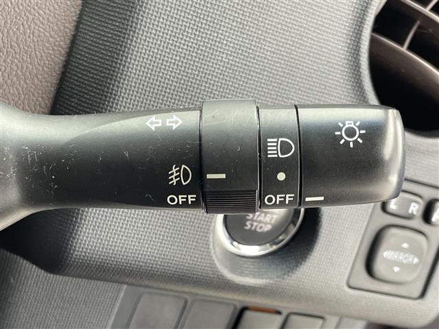 ポルテ Ｘ　純正７インチナビ　Ｂｌｕｅｔｏｏｔｈ　ＣＤ　ＴＶ　片側パワースライドドア　アイドリングストップ　ステアリングスイッチ　純正フロアマット　フォグランプ　電格ミラー　ドアバイザー　スタートボタン（10枚目）