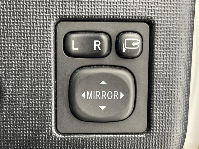 ポルテ Ｘ　純正７インチナビ　Ｂｌｕｅｔｏｏｔｈ　ＣＤ　ＴＶ　片側パワースライドドア　アイドリングストップ　ステアリングスイッチ　純正フロアマット　フォグランプ　電格ミラー　ドアバイザー　スタートボタン（17枚目）