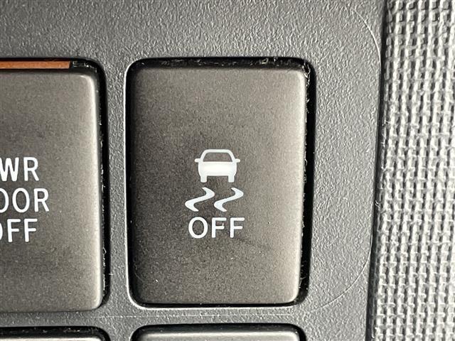 ポルテ Ｘ　純正７インチナビ　Ｂｌｕｅｔｏｏｔｈ　ＣＤ　ＴＶ　片側パワースライドドア　アイドリングストップ　ステアリングスイッチ　純正フロアマット　フォグランプ　電格ミラー　ドアバイザー　スタートボタン（19枚目）