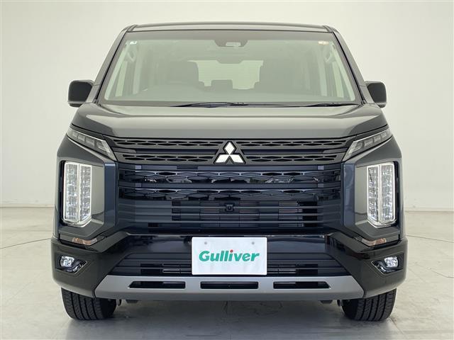 デリカＤ：５ シャモニー　登録済未使用車　ｅ－アシスト　アルパイン１１型ナビ　フルセグ　全周囲カメラ　両側電動　パワーバックドア　純正１８インチＡＷ　ハーフレザー　パワーシート　シートヒーターステアリングヒーター　オートＬＥＤ（31枚目）