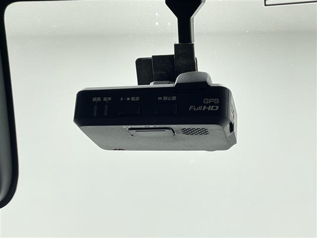 デイズルークス ハイウェイスター X Gパッケージ 純正ナビ 純正フロアマット 両側パワースライドドア 前方ドライブレコーダー 純正アルミホイール スマートキー ウィンカーミラー サーキュレーター フォグランプ ドアバイザー(3枚目)
