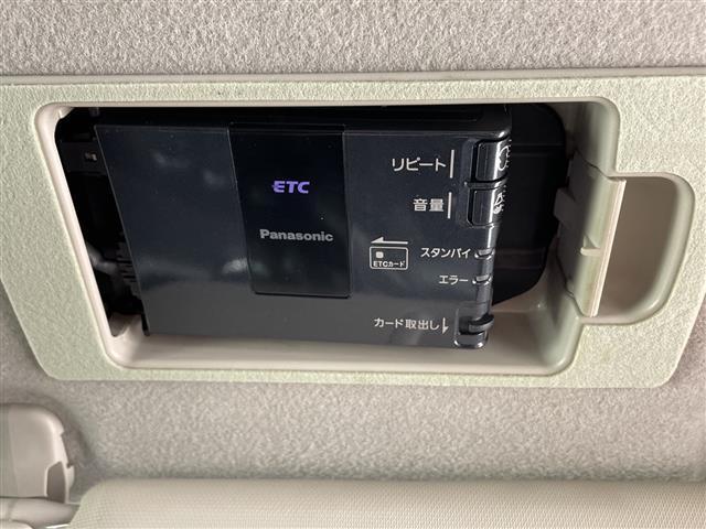 デミオ ＸＤツーリング　純正ＳＤナビ　フルセグＴＶ　Ｂｌｕｅｔｏｏｔｈ　ＣＤ　ＤＶＤ　ヘッドアップディスプレイ　バックカメラ　ＥＴＣ　パドルシフト　ステアリングリモコン　セーフティパッケージ　ＩＳＯＦＩＸ　ＬＥＤヘッドライト（4枚目）