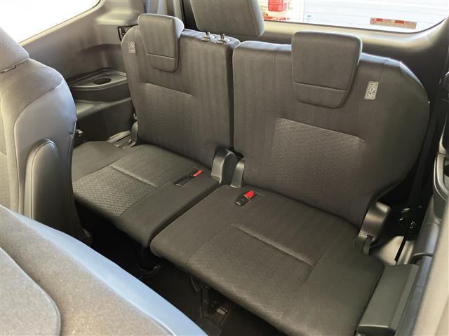 ヴォクシー ハイブリッドＳ－Ｇ　禁煙車　ＧＲエアロ　純正１０．５型ＤＡ＋ナビ　純正フリップダウン　衝突軽減ブレーキ　プロアクティブドライビングアシスト　パーキングサポートブレーキ　レーンキープアシスト　両側電動スライドドア　ＥＴＣ（28枚目）
