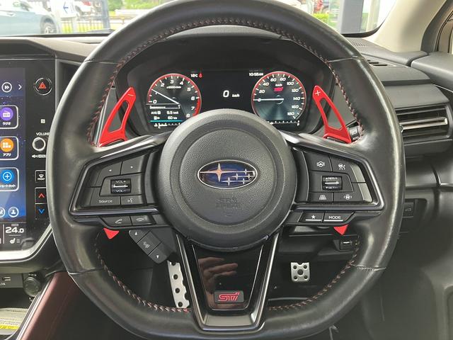 レヴォーグ ＳＴＩスポーツ　ＥＸ　ＳＴＩエアロ　クリスタルブラックシリカ（17枚目）