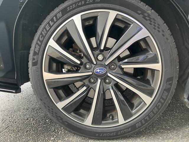 レヴォーグ ＳＴＩスポーツ　ＥＸ　ＳＴＩエアロ　クリスタルブラックシリカ（33枚目）