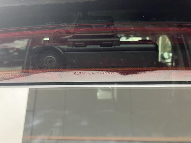 インプレッサ ST AWD アイスシルバ-M(38枚目)