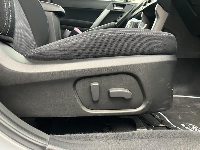 フォレスター 2.0i-L アイサイト 1年保証付き(23枚目)